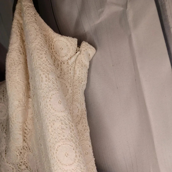 Ann Taylir Loft Black Trim Ivory Lace Sleeveless Dress Size 8p - Picture 4 of 7